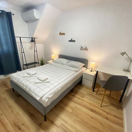 Emma'S Sweet Apartment - Close To Varna Centre Экстерьер фото